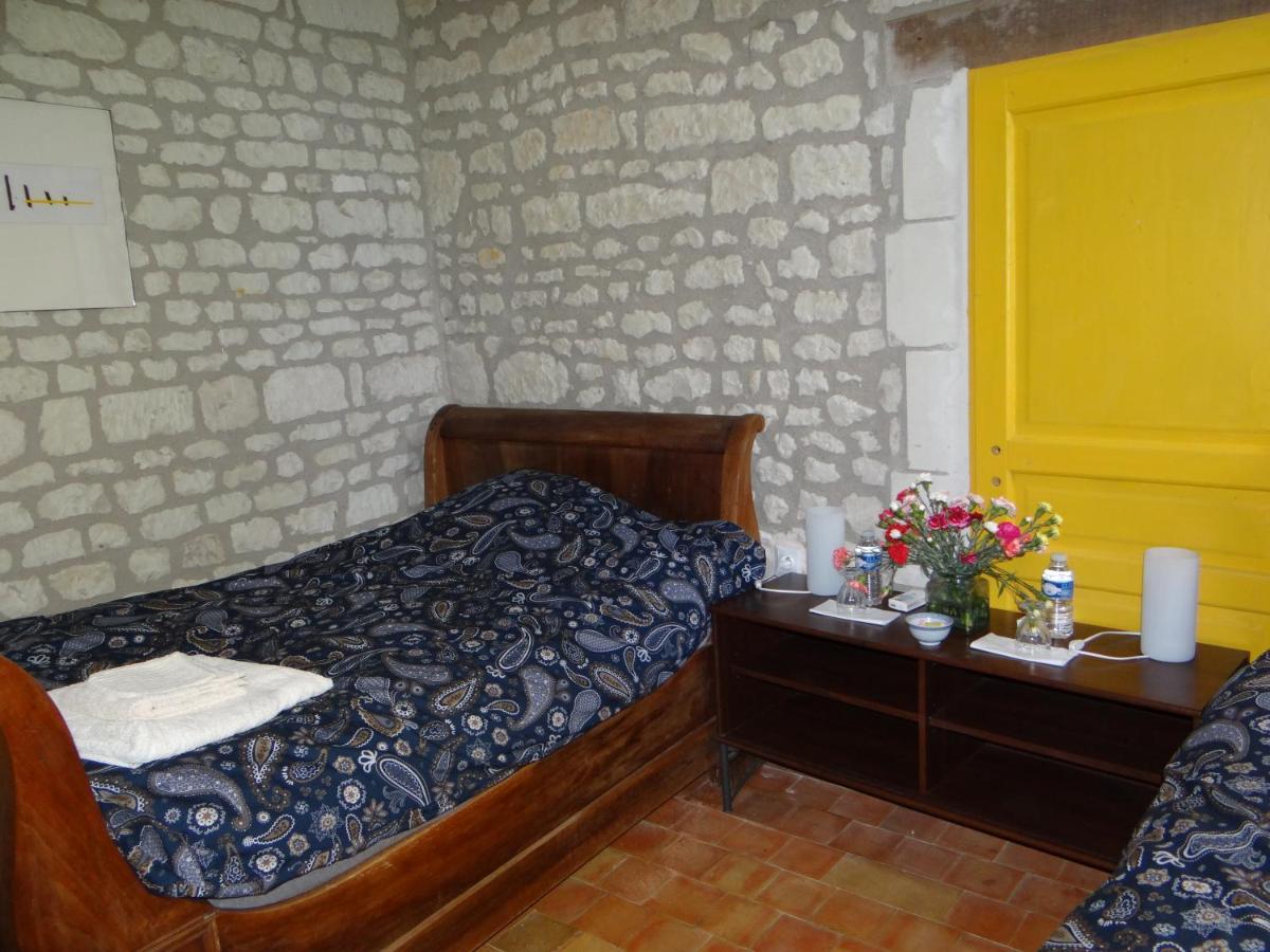 Gite Du Manoir Des Roches Saires Kültér fotó