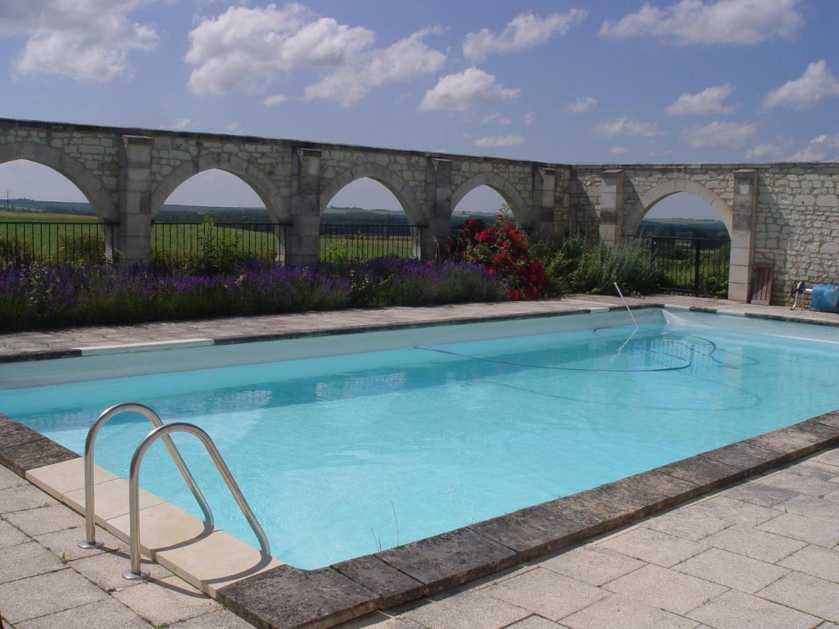 Gite Du Manoir Des Roches Saires Kültér fotó
